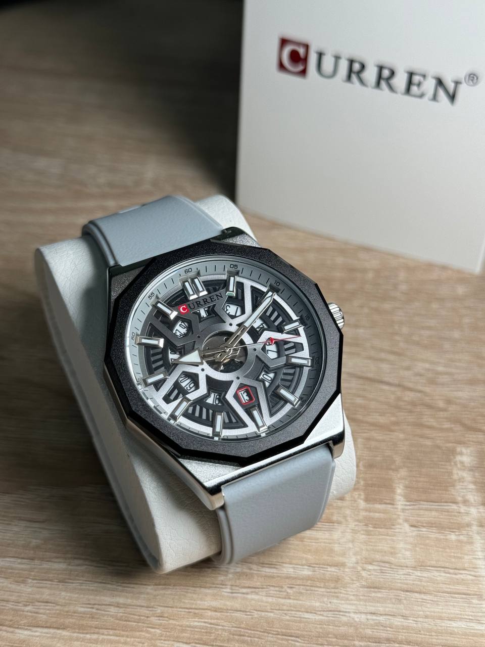 Reloj Curren 8437 en Silicona Deportivo